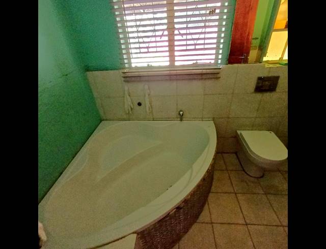 3 BEDROOM HOUSE FOR SALE IN DALESIDE